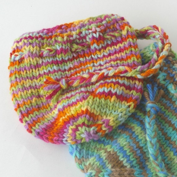 PDF Knitting Pattern : The Little Acorn Pouch Digital