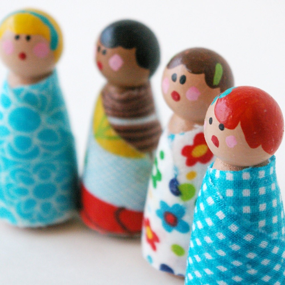 Peg Dolls Wooden Doll Girls Garden Party Set of 4