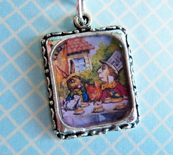 Alice in Wonderland Mad Hatter and Rabbit Necklace by MaruMaru
