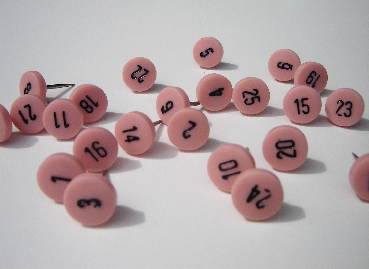 25 numbered push pins pink with black number by fortandfield