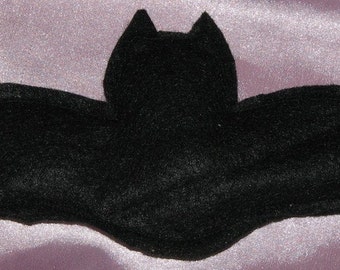 Gothic Batnip bat shaped cat nip toy (black)