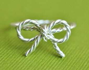 TINY BOW rope ring - sterling silver twisted wire wrap