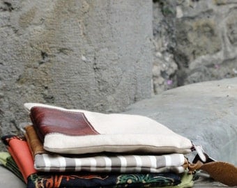 Utility Flat Clutch in Leather and Beige Lithuanian Linen - New Indie Patchwork Series