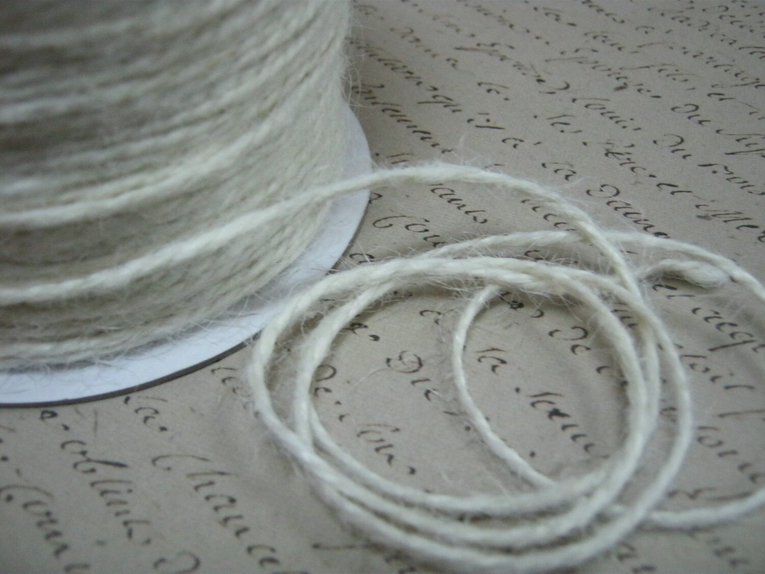 Creamy White Jute Twine