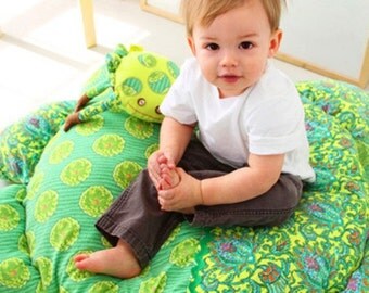 20% Off! Amy Butler PATTERN - Little Daisy's Big Nap Pillow