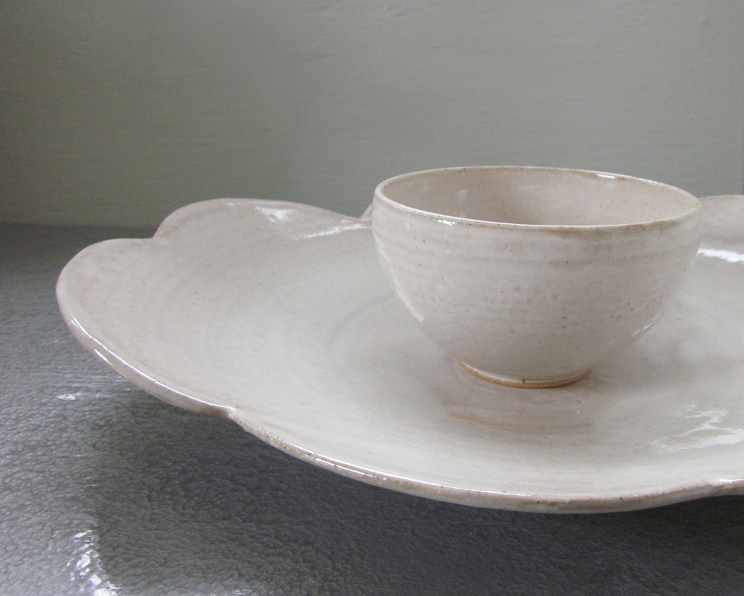 pottery chip and dip serving tray white cloud and stoneware