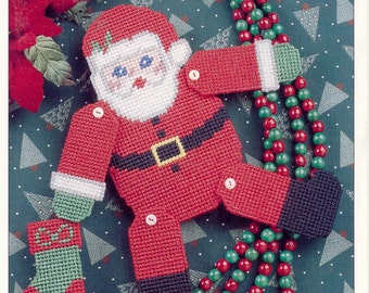 Santa Puppet ~ plastic canvas pattern ~ Annie's ~ Christmas pattern