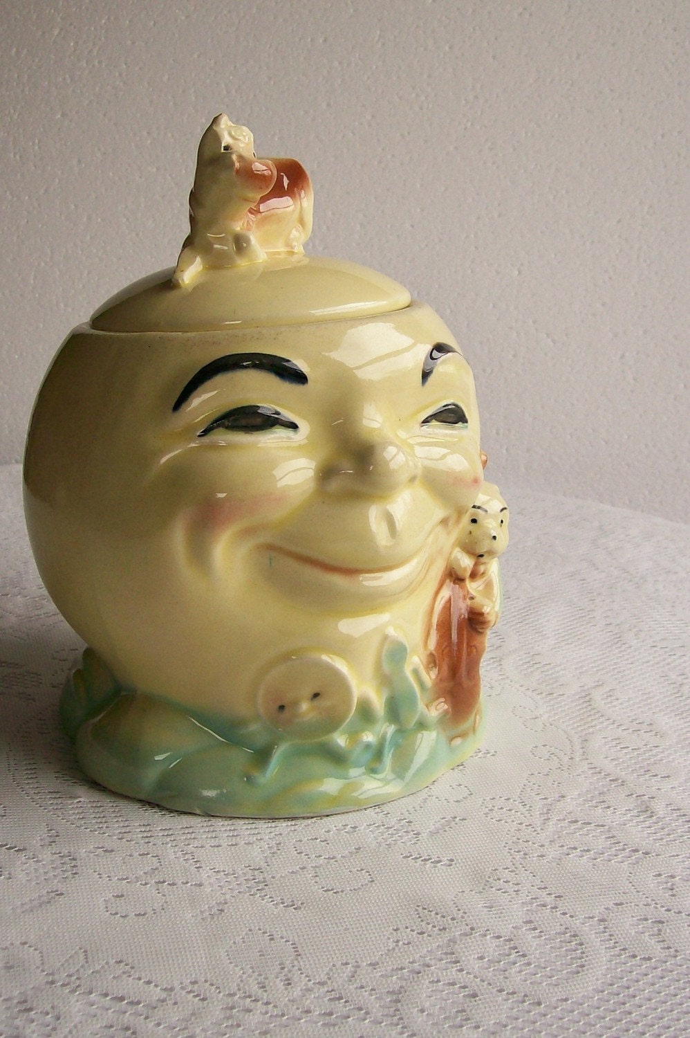 Cookie Jar Vintage 110