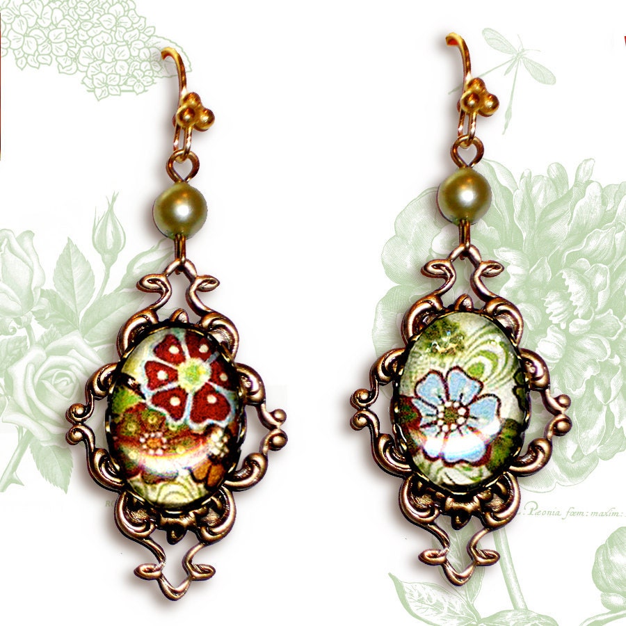 Boho Chic Dangle Earrings Glass Cabochon Botanicalz