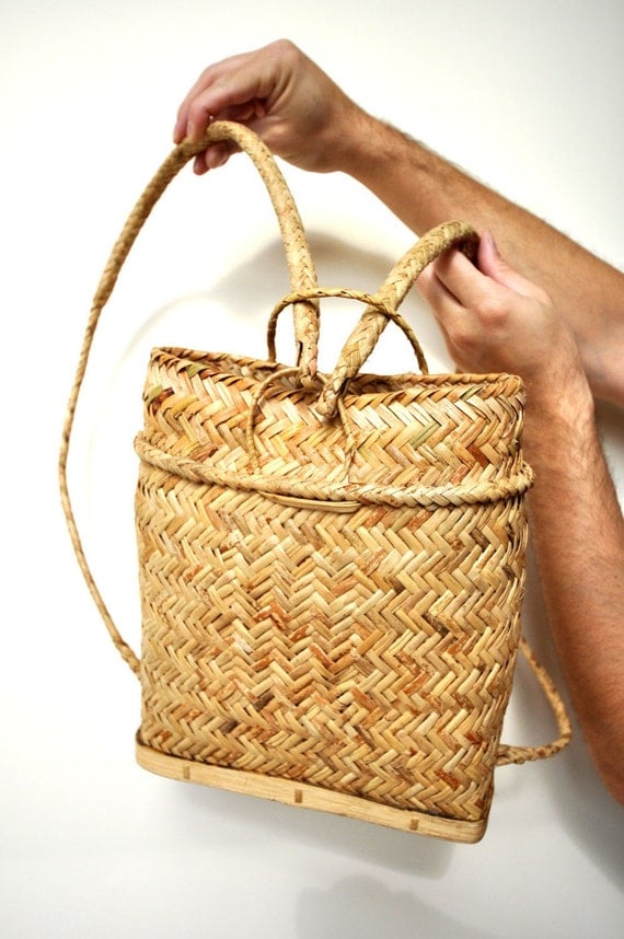 Woven straw vintage backpack basket braided