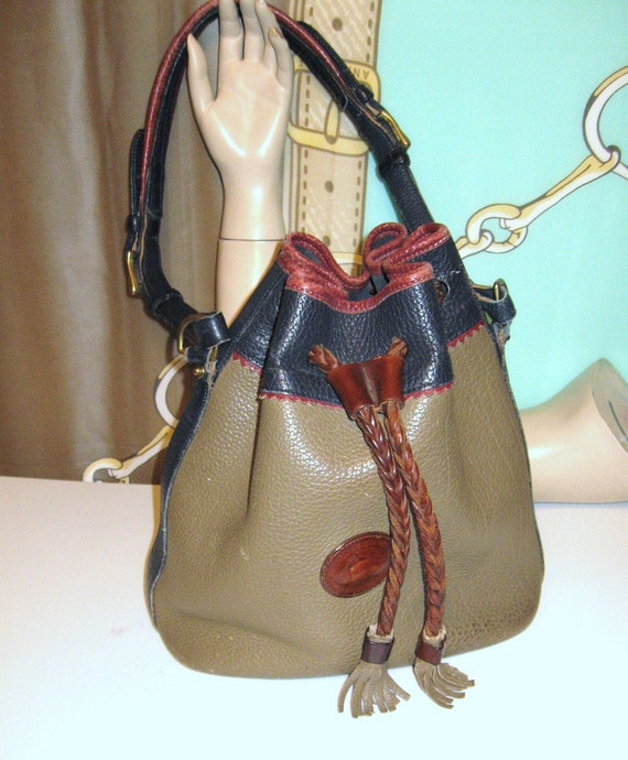 vintage dooney and bourke drawstring bag