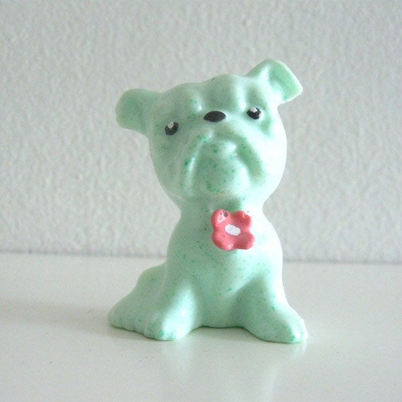 resin bulldog figurine