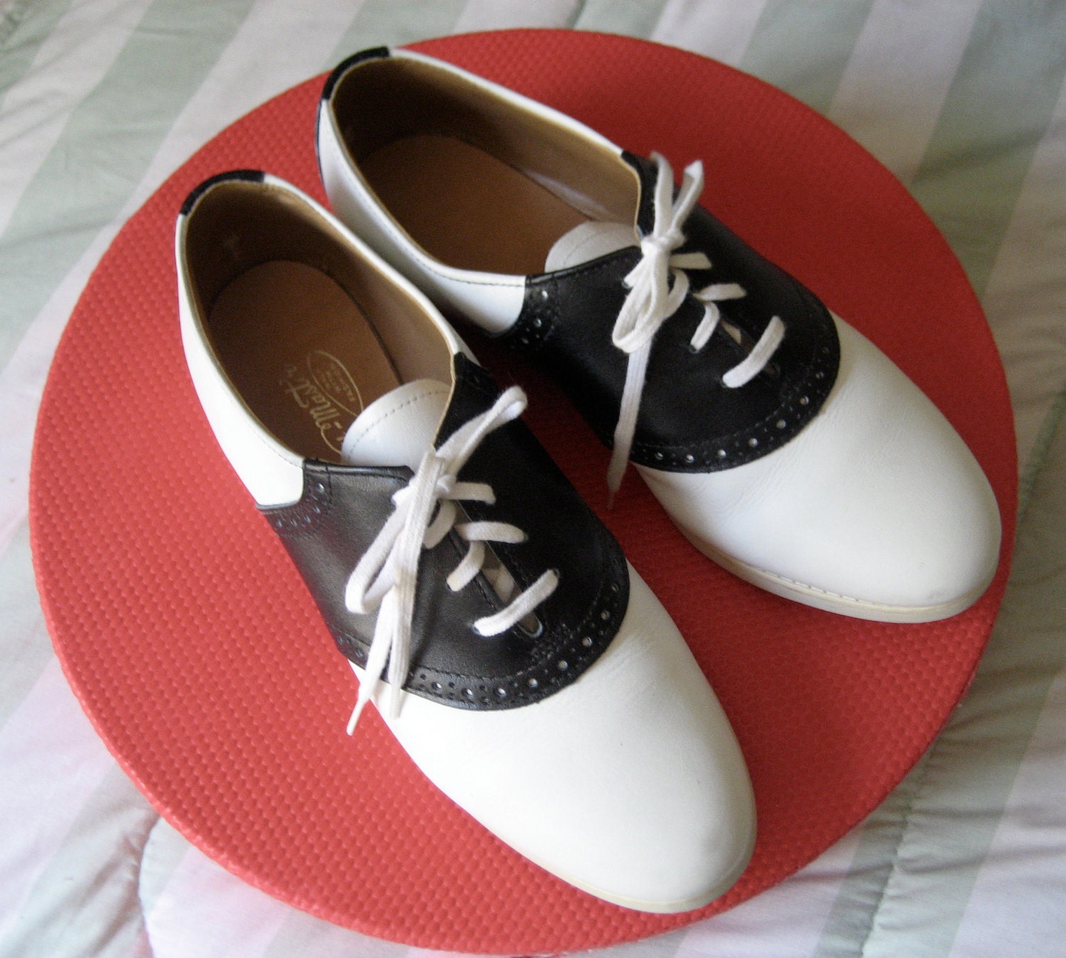 1950s Vintage Saddle Oxford Shoes 8 1/2 M Biltrite Sole