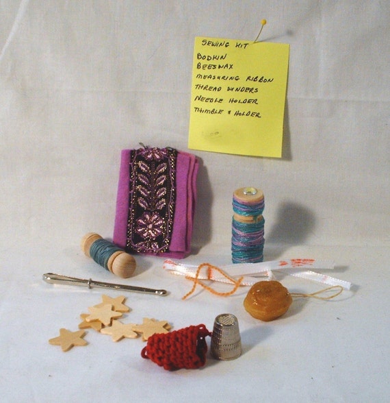 Medieval Sewing Kit