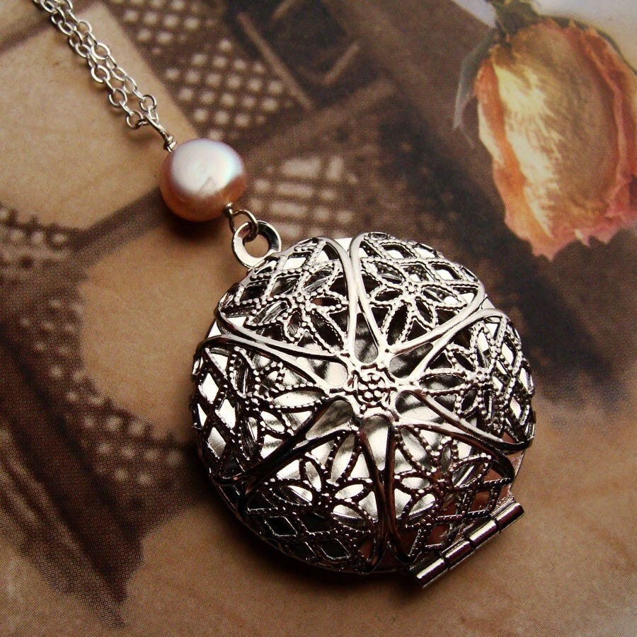 Silver Perfume Locket Necklace by juneshin on Etsy