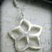 White Flower Plumeria Necklace Seashell Mother of Pearl Beach Wedding Hawaii Aloha Gift Bridesmaids Bride Daughter