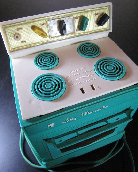 1968 Suzy Homemaker Oven