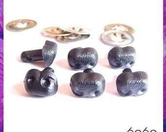12 mm BLACK Amigurumi Plastic Animal Safety Noses - 6 pieces (BN12)