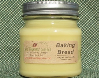 BAKING BREAD SOY Candle - Highly Scented - Fresh Baked Homemade Bread