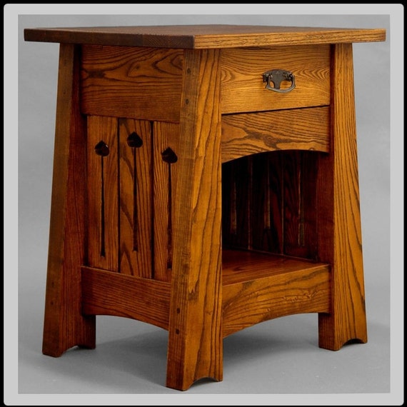 End Table or NightStand Arts and Crafts Mission Mackintosh