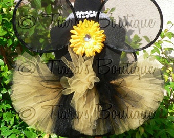 Blushing Bumble Bee - Custom Tutu and Wings Set - Handmade Infant Bee Wings and a 6'' Black and Yellow Tutu - newborn to 12 months