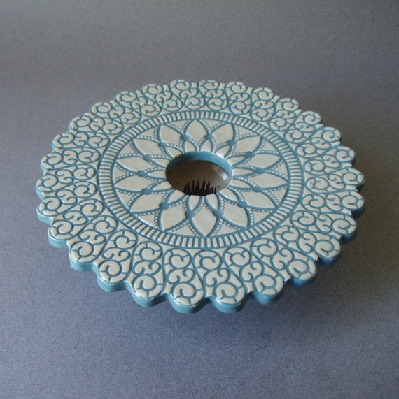 handmade pottery ikebana vase doily lace by KensGardenPottery
