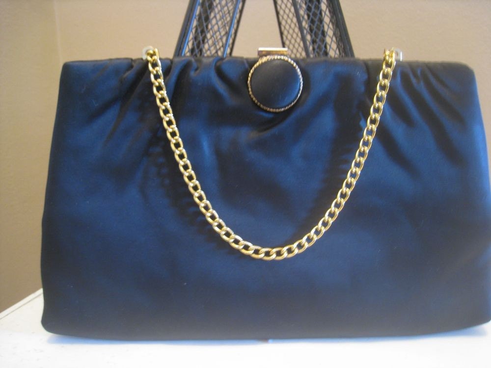 Black Purse Gold Chain