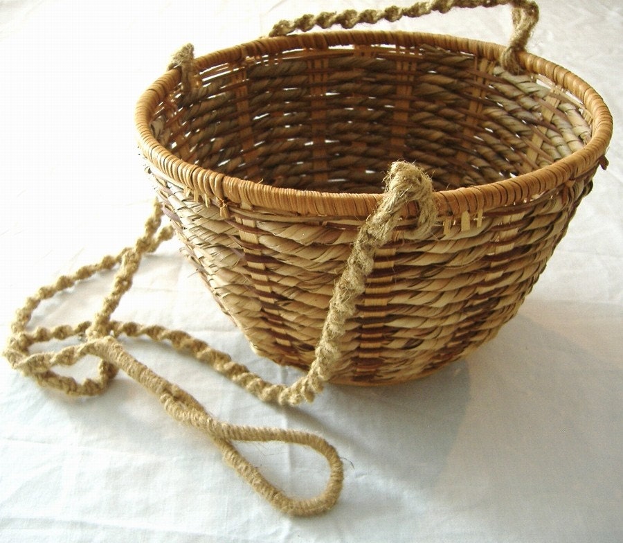 Hanging Wicker Macrame Basket