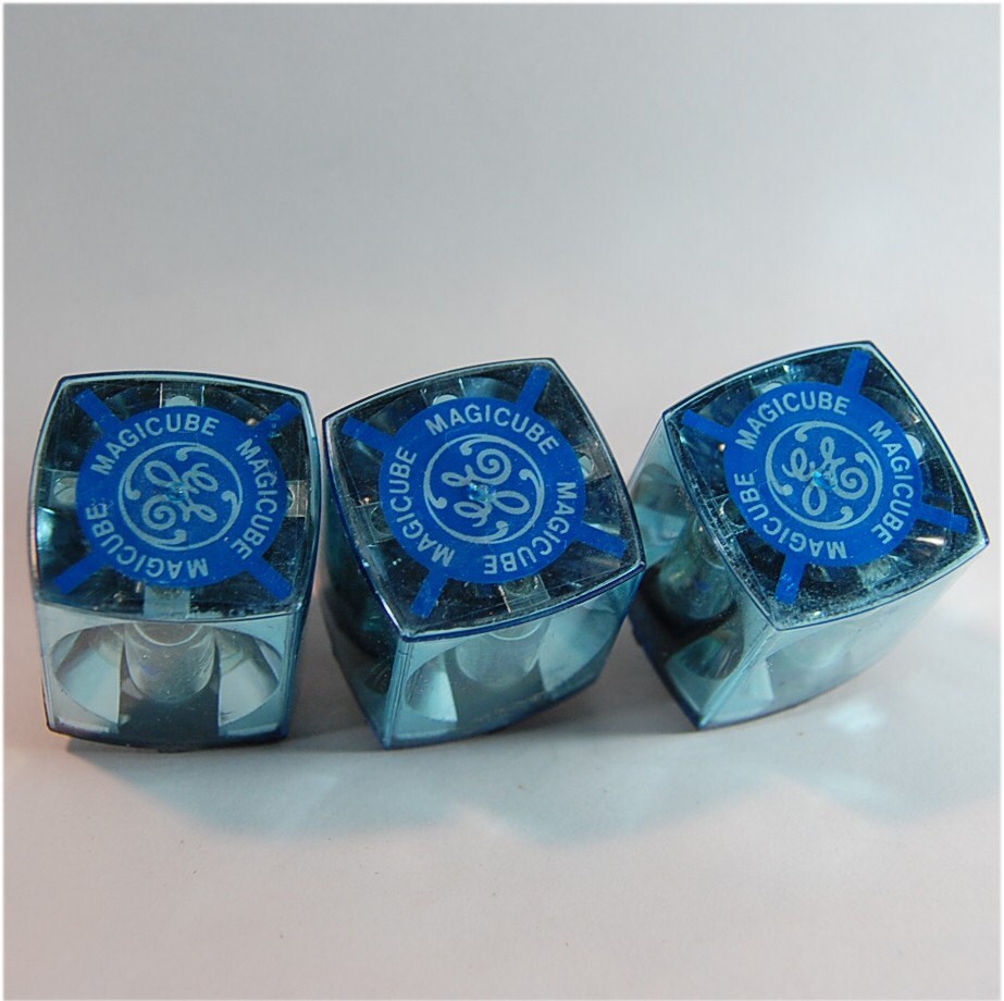 GE Magic Cubes Photography Camera Flashes 3 new in box