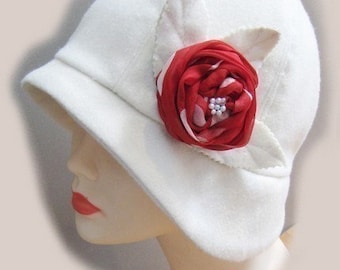 Cloche hat sewing pattern -medium - Roaring 20s flapper Cloche sewing pattern