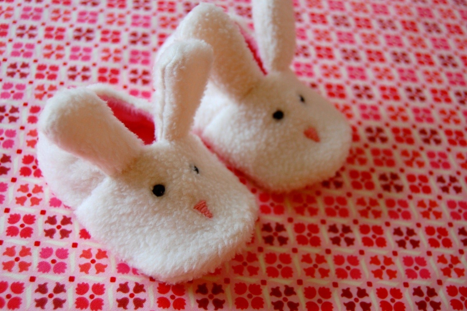 baby bunny slippers bunny slippers baby booties by jenniferladd on etsy baby bunny slippers bunny slippers baby booties by jenniferladd on etsy