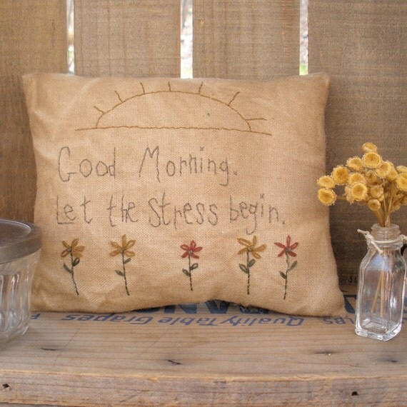 Items similar to Primitive Stitchery Pillow Flowers Sun on Etsy