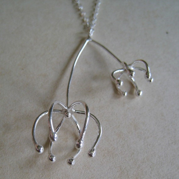 Queen Anne's Lace necklace