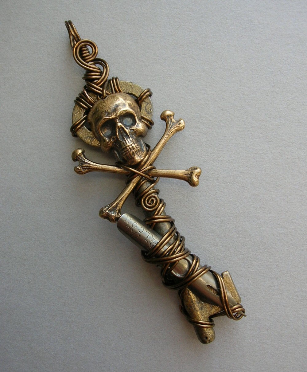 Pirate Steampunk Key Pendant with Vintage Pen Nib Pirate