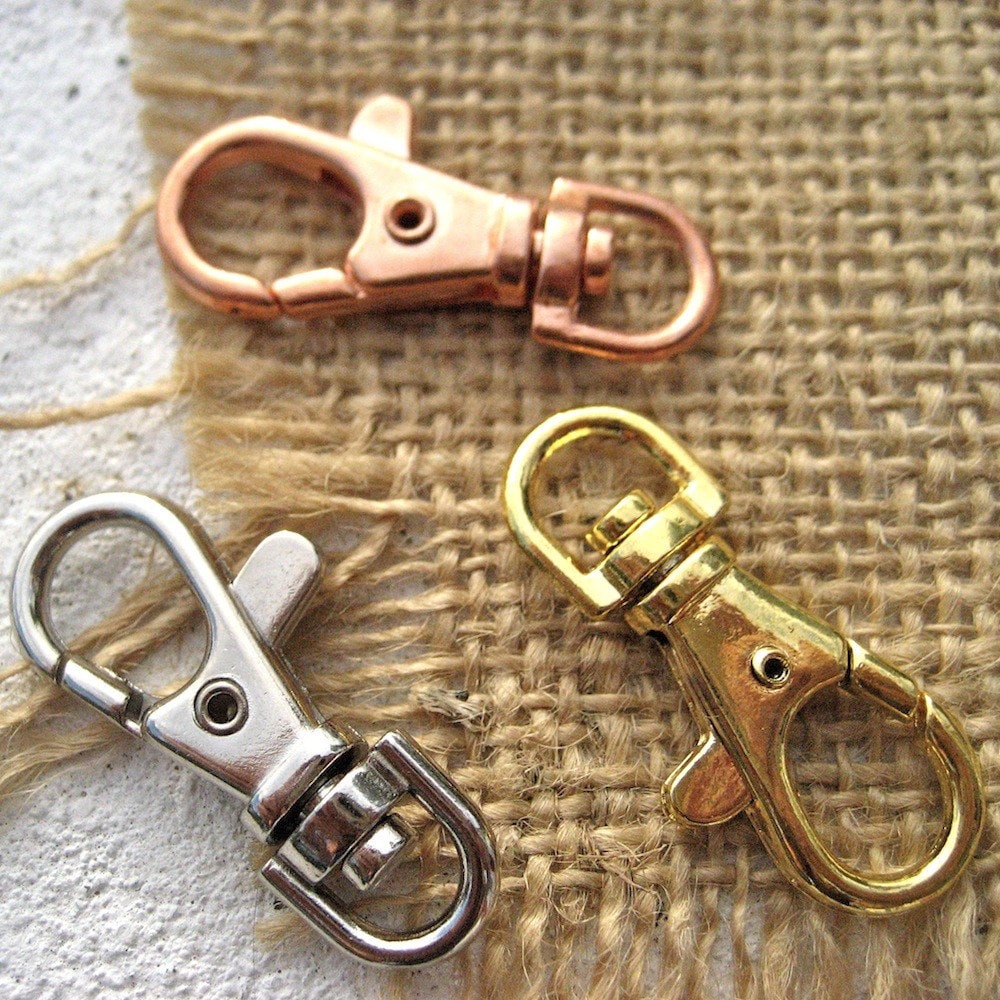 Swivel Keychain Hook from MakeYourDogSmile on Etsy Studio