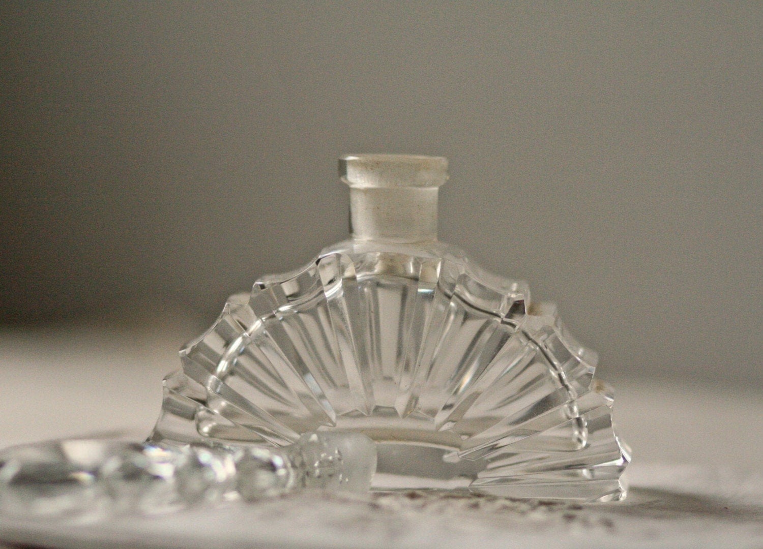 Download vintage clear cut glass perfume bottle