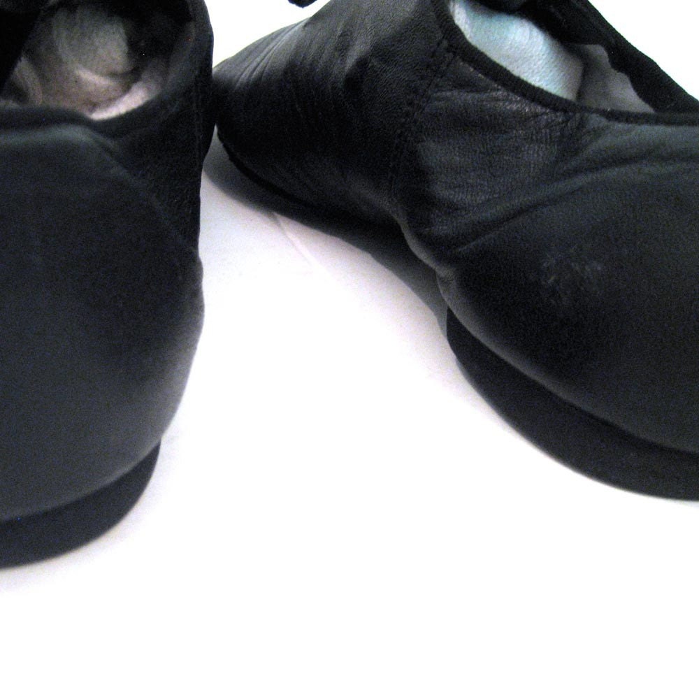 vintage capezio t strap flats