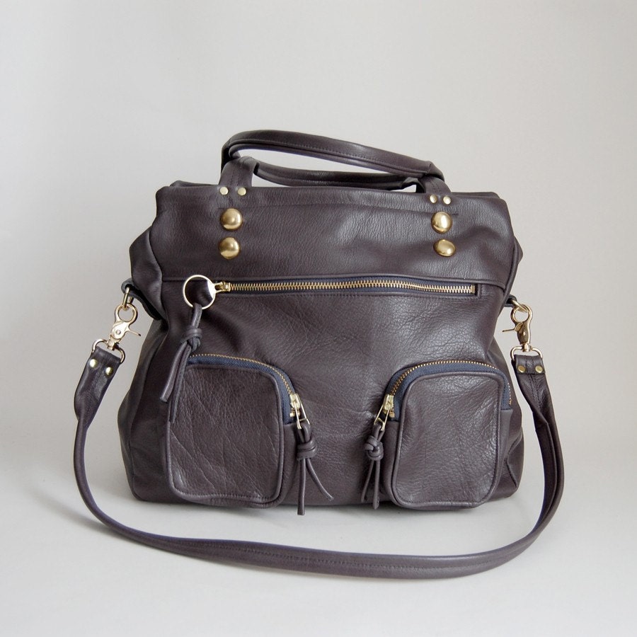 5 pocket Willow bag in graphite clip on by valhallabrooklyn