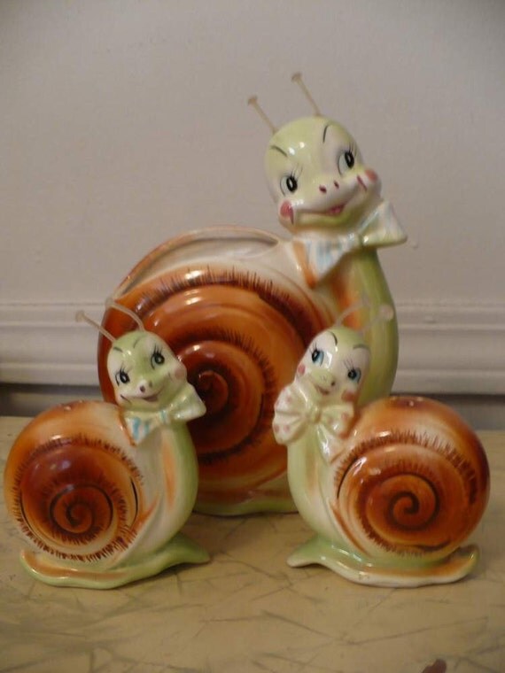 Vintage 60s Enesco Snappy Snail Salt and Pepper Shaker Set and