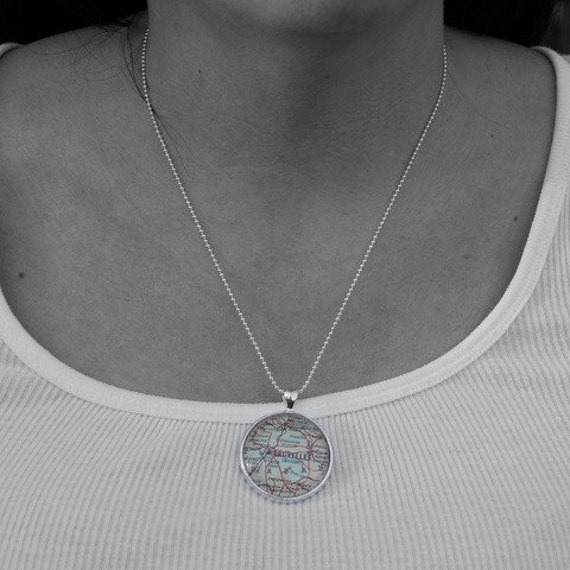 Orlando Florida Pendant Necklace Jewelry Vintage Map