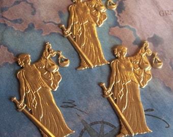 1 PC Brass LARGE - Blind Lady Justice Finding - N0314