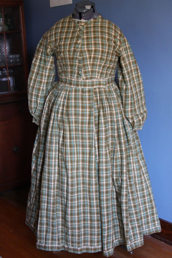 Items similar to 1861-1865 Civil War Homespun Dress- Made to Order on Etsy