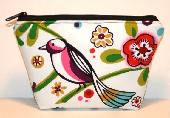 Items similar to Zip Pouch - Zippered Pouch - Makeup Bag - Padded ...