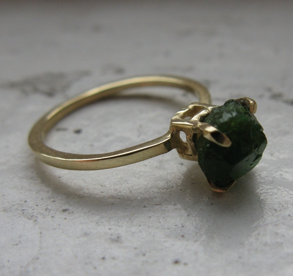 10 K Gold and Rough Uncut Emerald Solitaire Ring