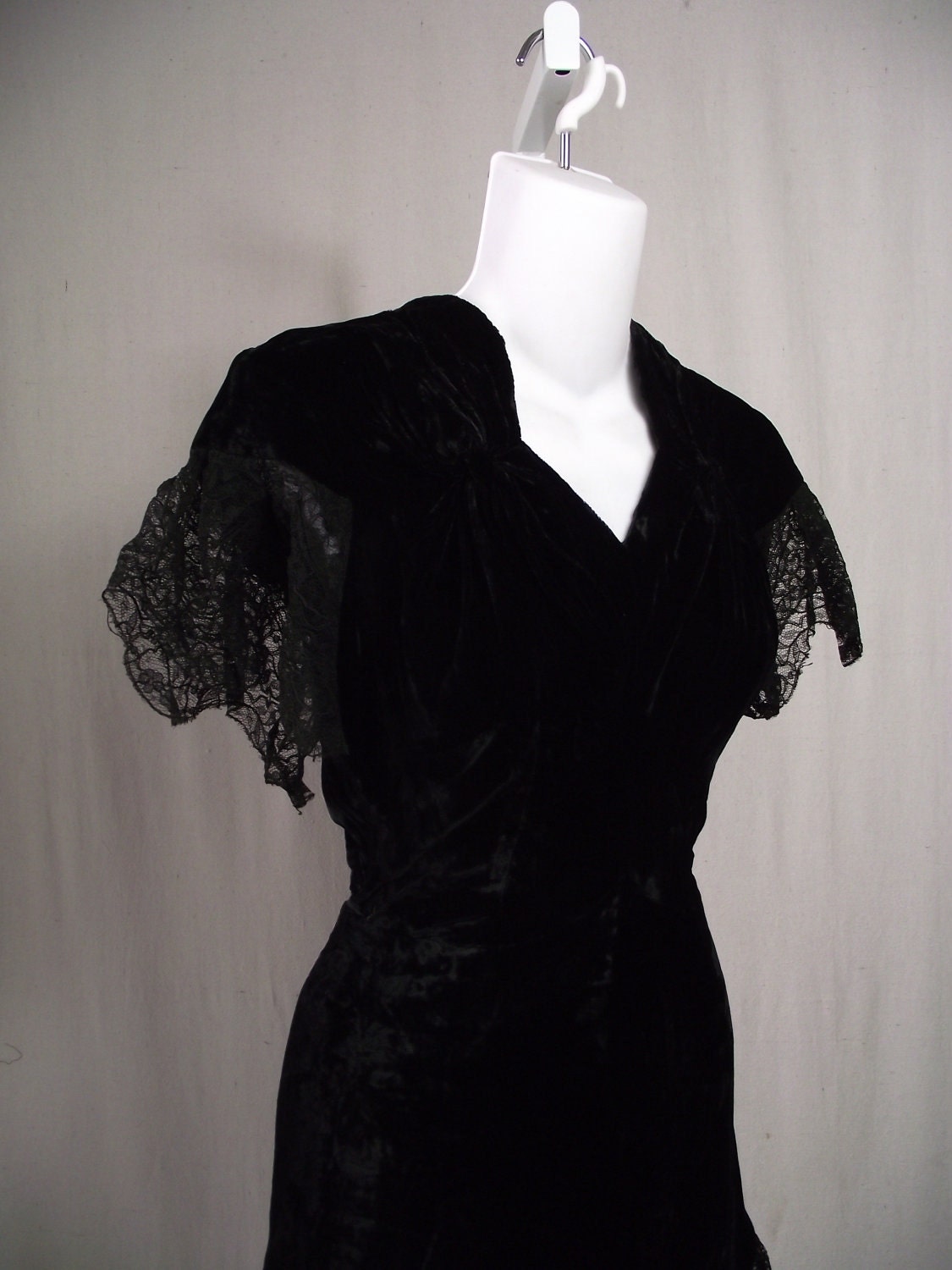 1940s Black Dress Vintage Dress Black Velvet 1940s xs