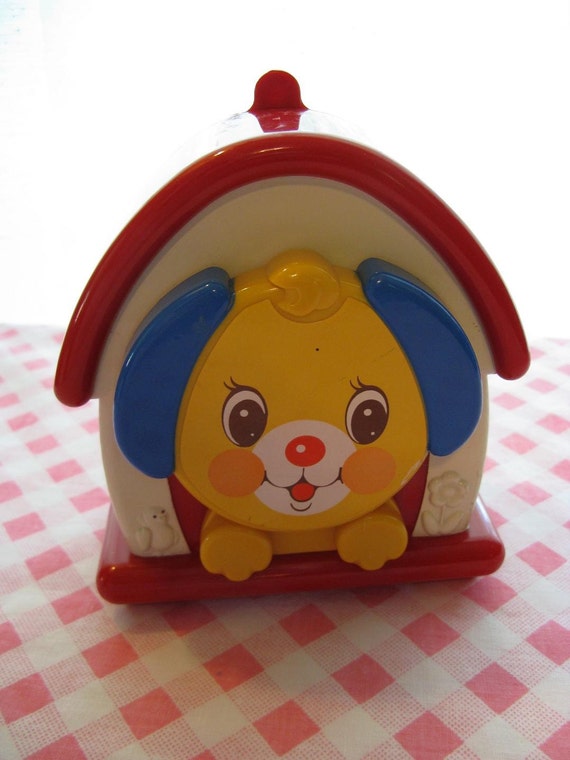 Vintage Kiddicraft PUPPY in his Doghouse MUSIC BOX