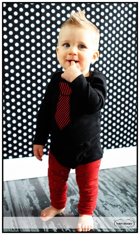 Items similar to HeartBreaker2 pieceappliqued Onesie and Leg Warmer