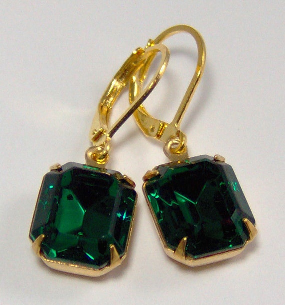 Deep Emerald Green Rhinestone Earrings / May birthstone / gift
