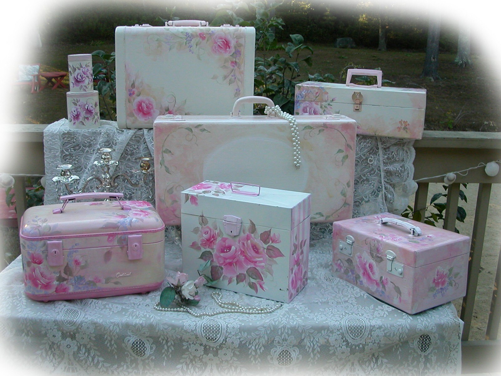how to paint vintage chic n shabby roses suitcases lesson 101 how to paint vintage chic n shabby roses suitcases lesson 101