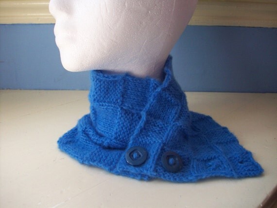 Neck Warmer knit fun blue collar scarflette by SpinningStreak